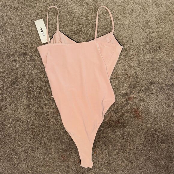 Size Small Lingerie Style Nude Lace Bodysuit - Picture 4 of 5